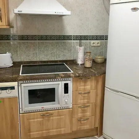 Apartamento A 50m De La Playa De La Carihuela Appartement *